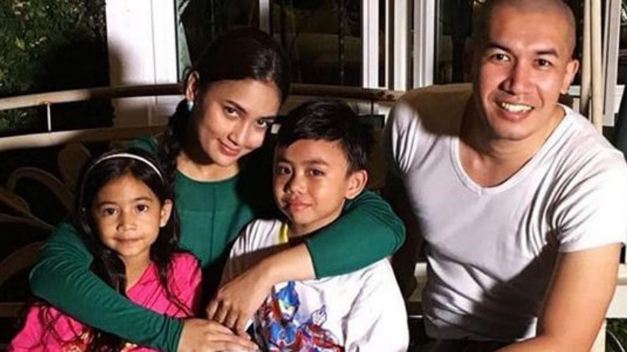 Bibik Bibikkuの背景画像