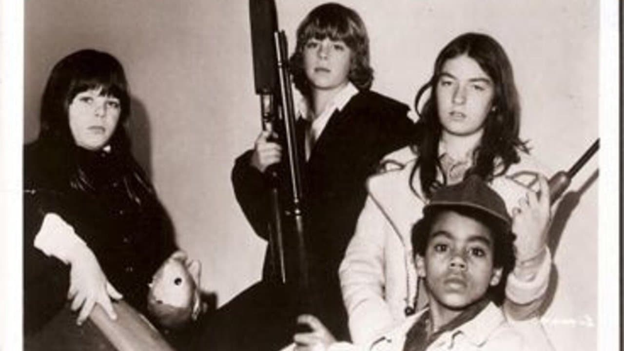 無邪気な悪魔におもちゃが8つの背景画像