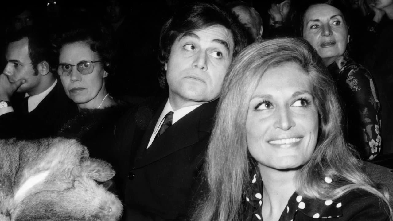 Dalida et Orlando, les âmes sœursの背景画像