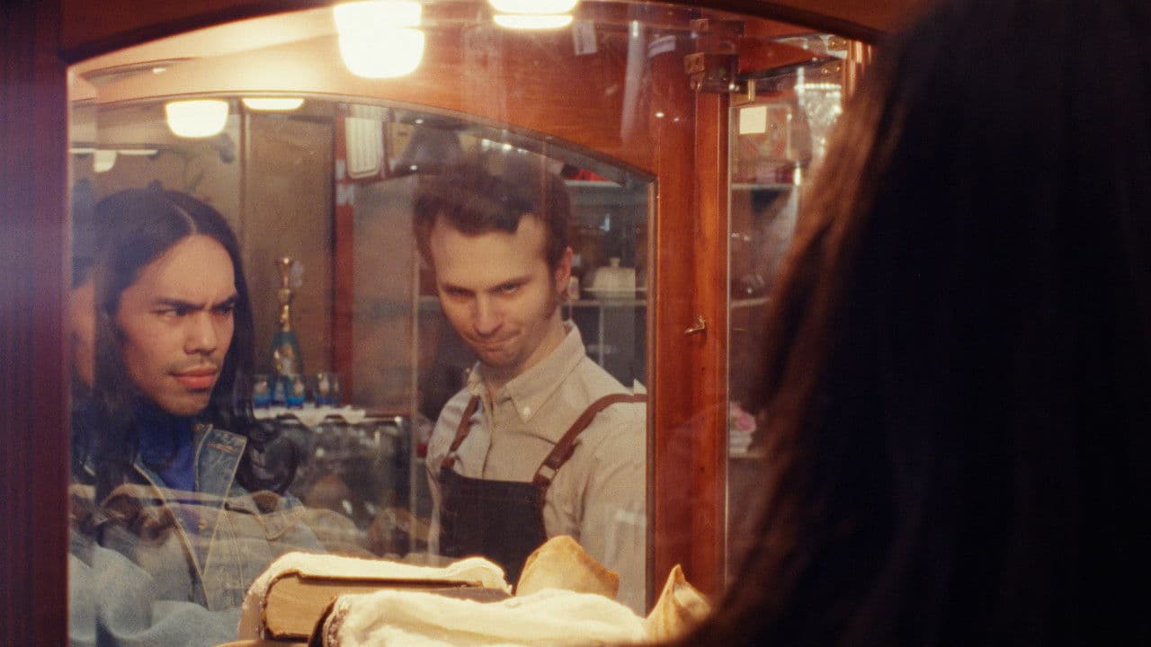 The Shroudの背景画像