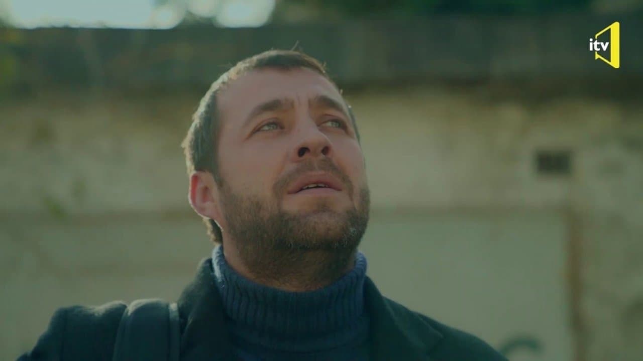 Dağıntılar altındaの背景画像