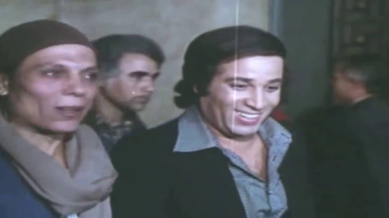 رجب فوق صفيح ساخنの背景画像