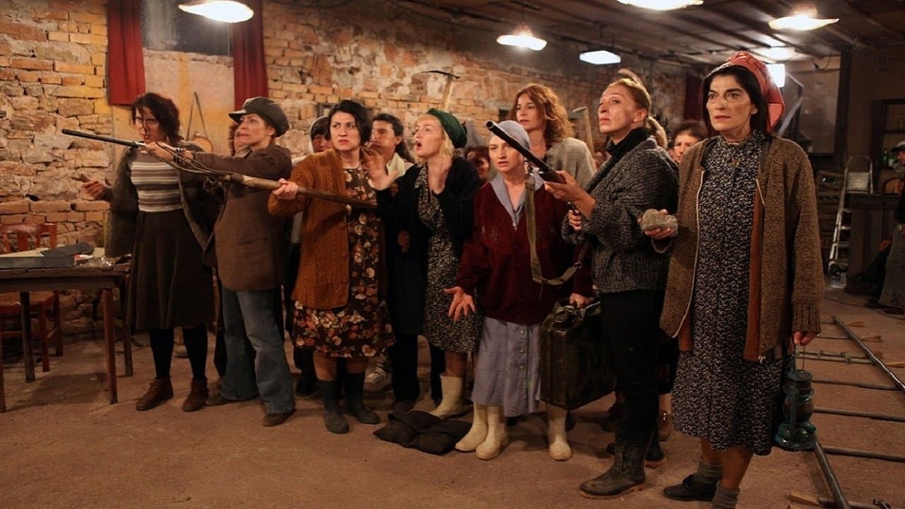 Pranverë e paharruar në fshatin e harruarの背景画像