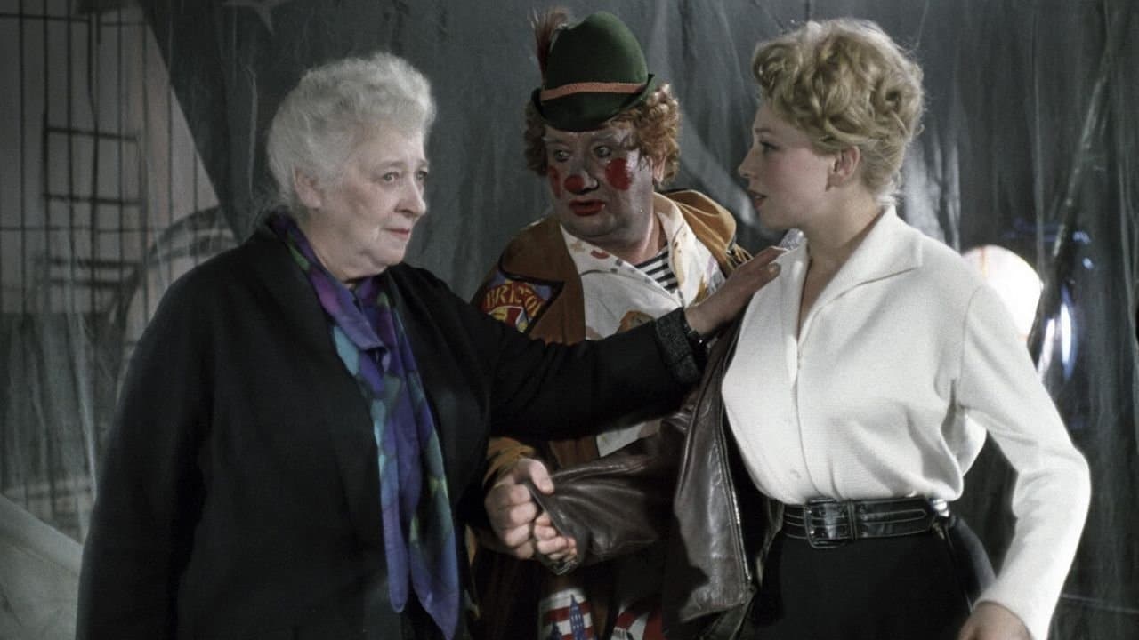 Сегодня новый аттракционの背景画像