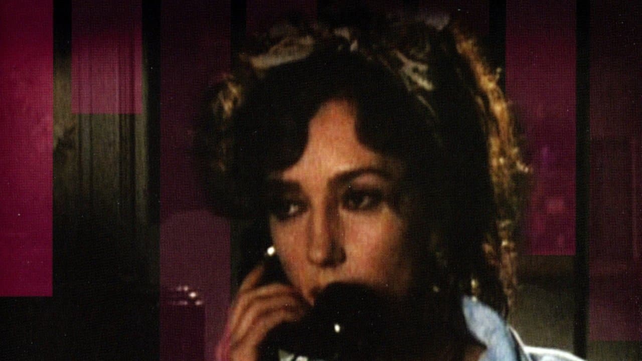 Julie de Carneilhanの背景画像