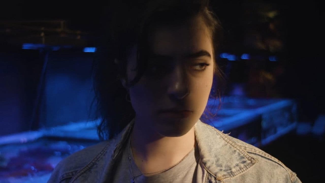 Rose & Ravenの背景画像