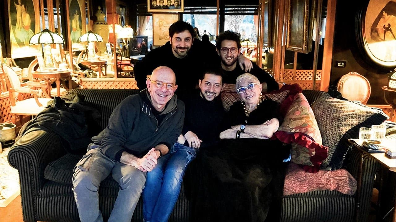 Noi ce la siamo cavataの背景画像
