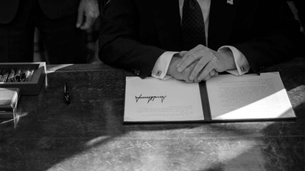 Trump's Power & the Rule of Lawの背景画像