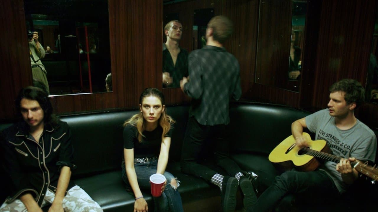 On the Roadの背景画像