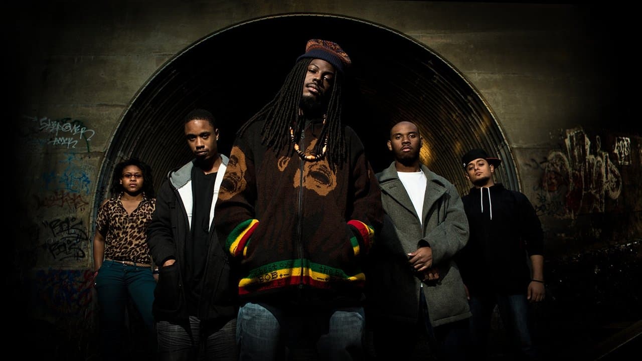 Romeo Is Bleedingの背景画像