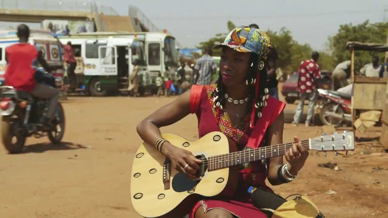 Mali Bluesの背景画像