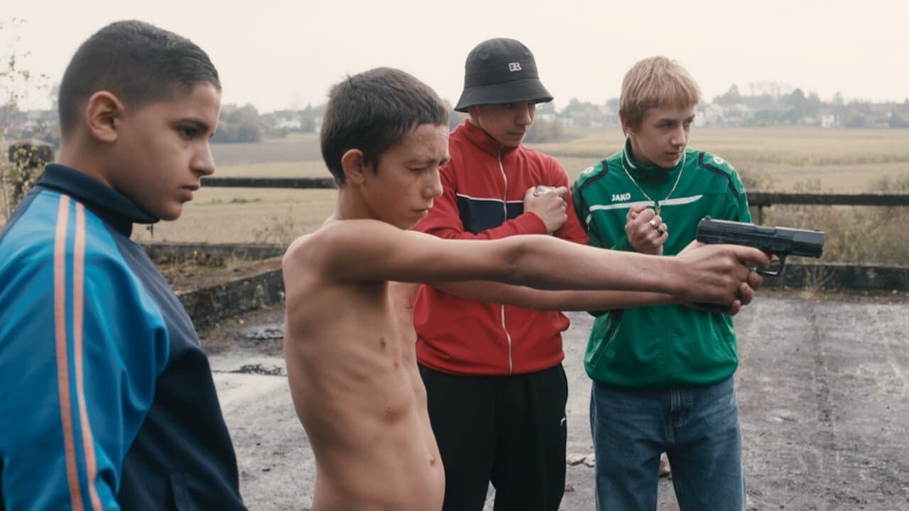 Titanの背景画像