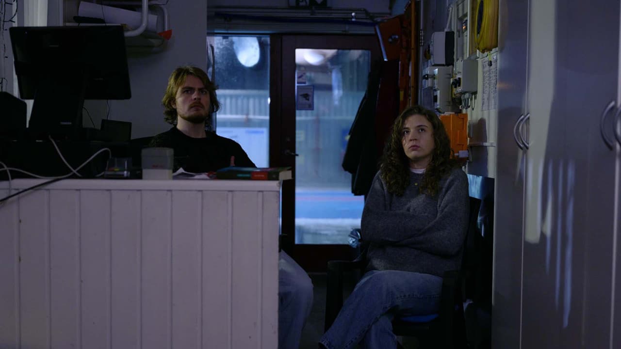 Tilheyri Þérの背景画像