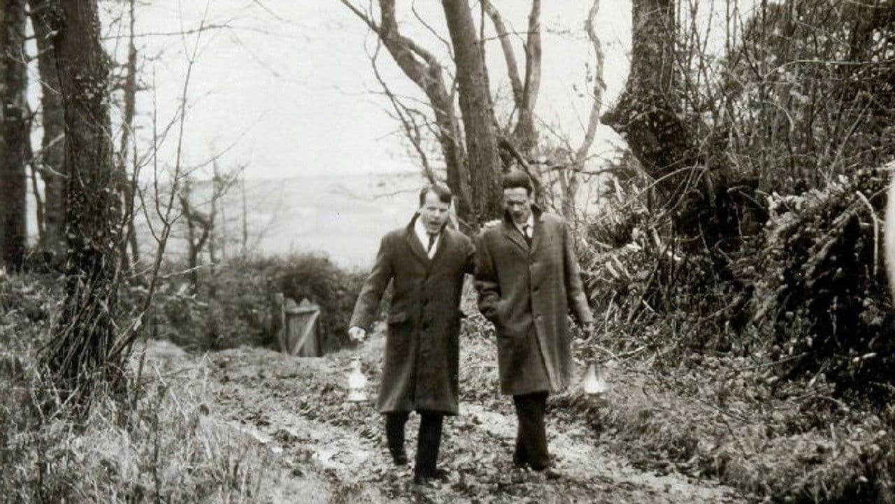 Going Home: Shebbearの背景画像