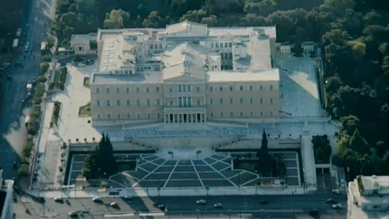 Λούφα και Παραλλαγή: Σειρήνες στη Στεριάの背景画像