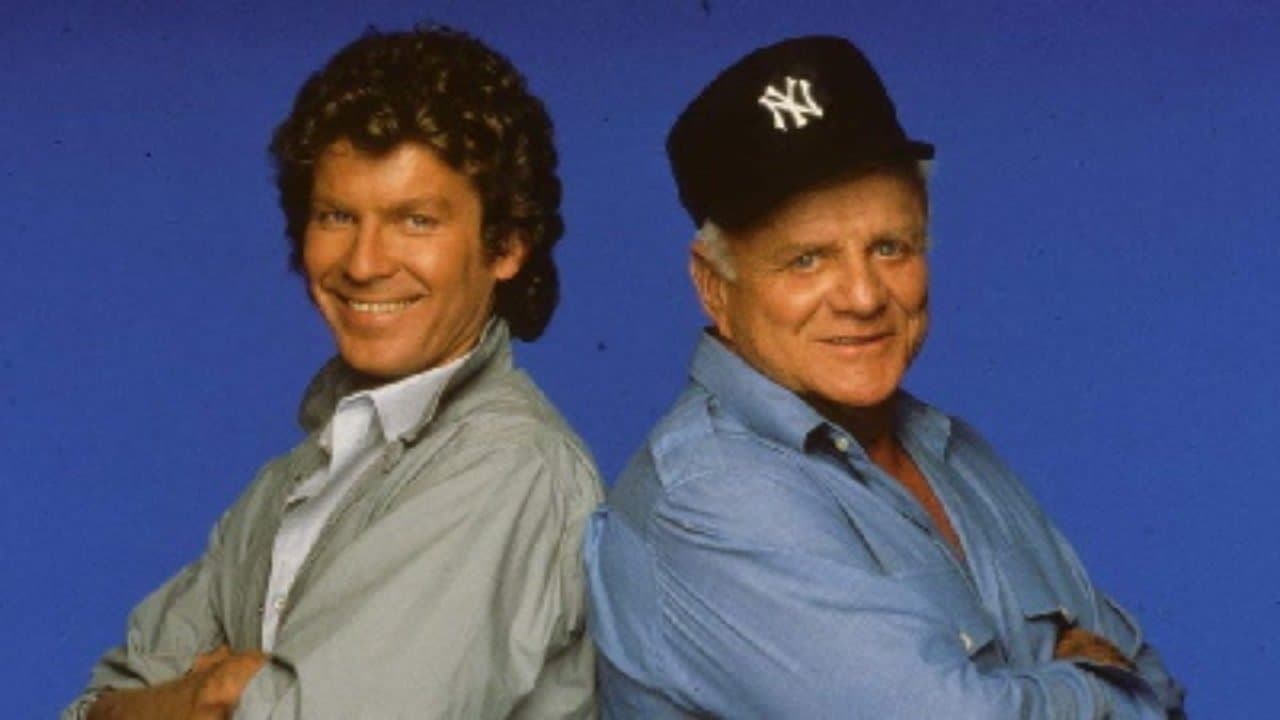 Hardcastle and McCormickの背景画像