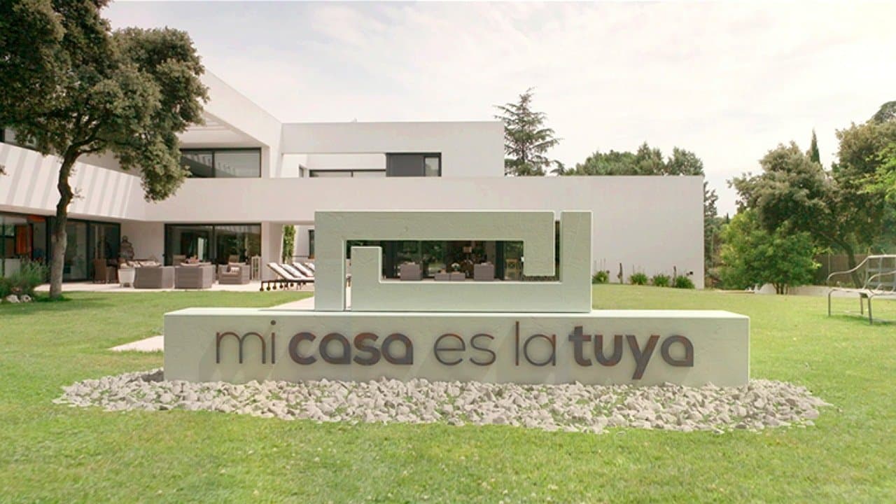 Mi casa es la tuyaの背景画像