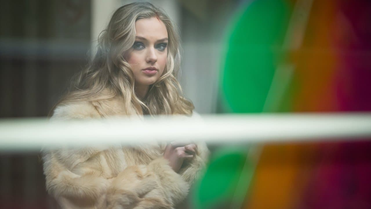 April Xの背景画像