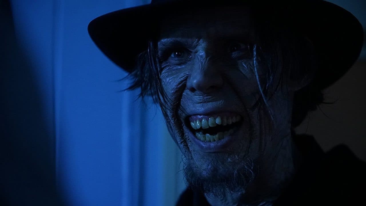 Out of the Shadowsの背景画像