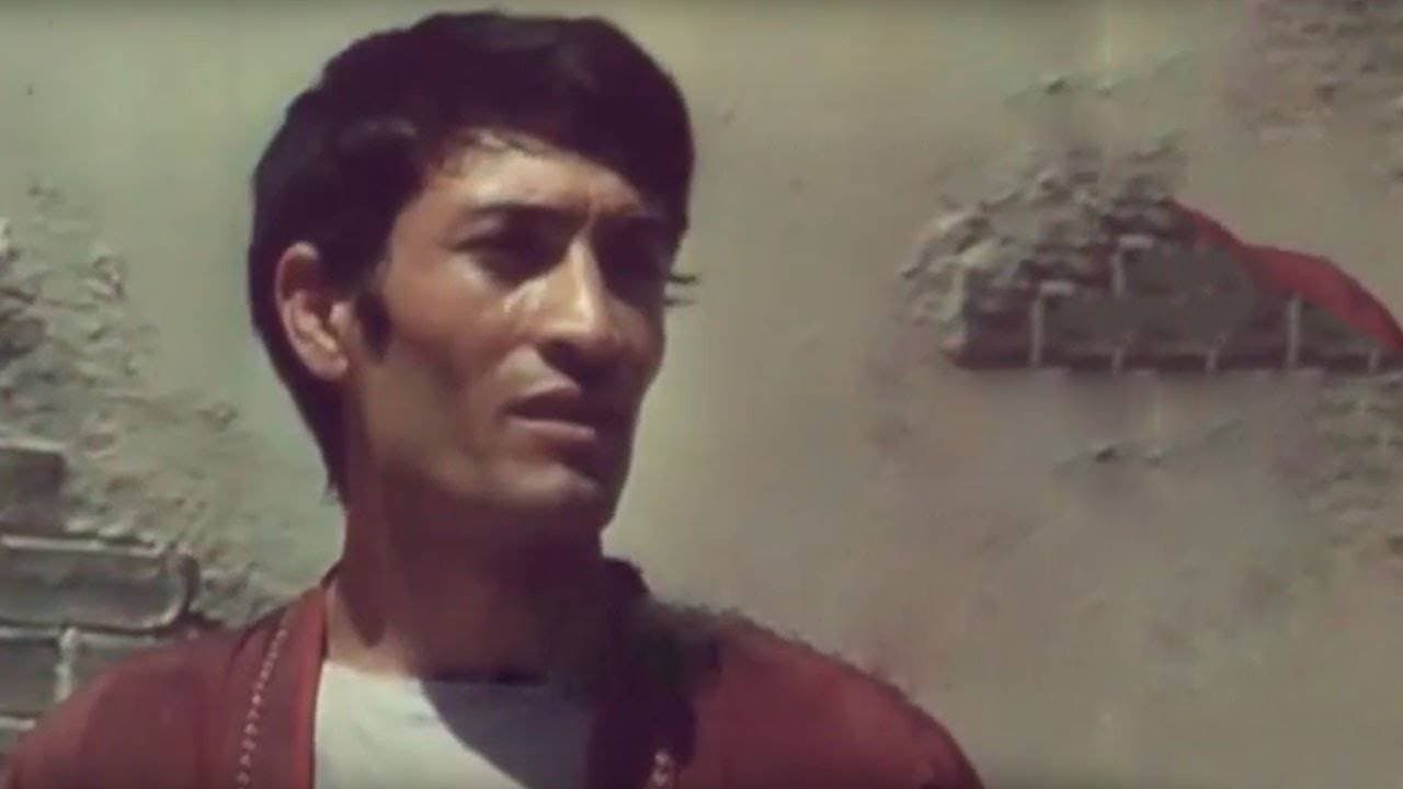 Сказка о человеке, колесе и чинареの背景画像