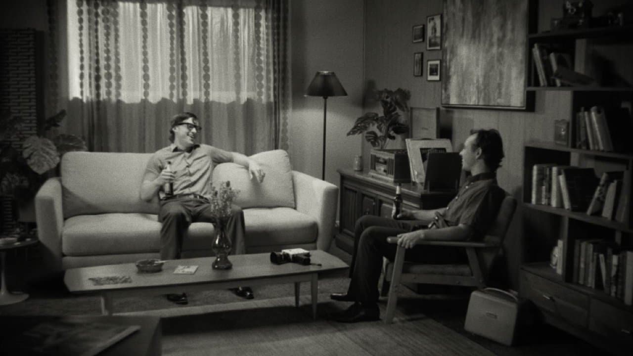 Are You a Friend of Dorothy?の背景画像