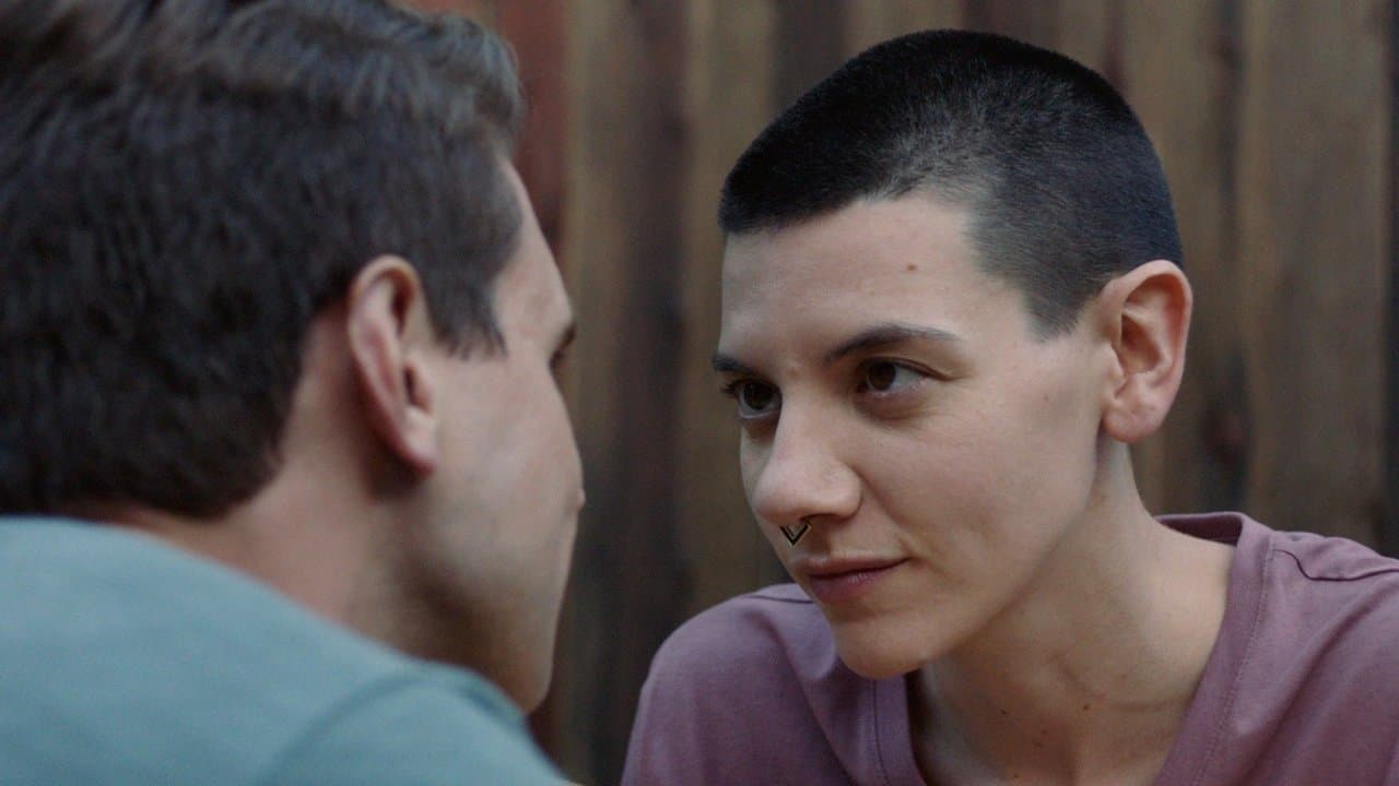 Under My Skinの背景画像