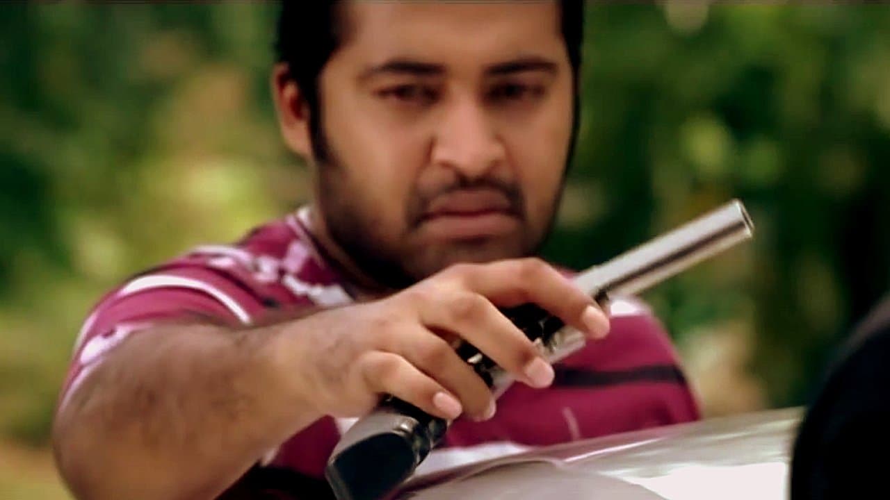 ഗുഡ് ബാഡ് & അഗ്ലിの背景画像