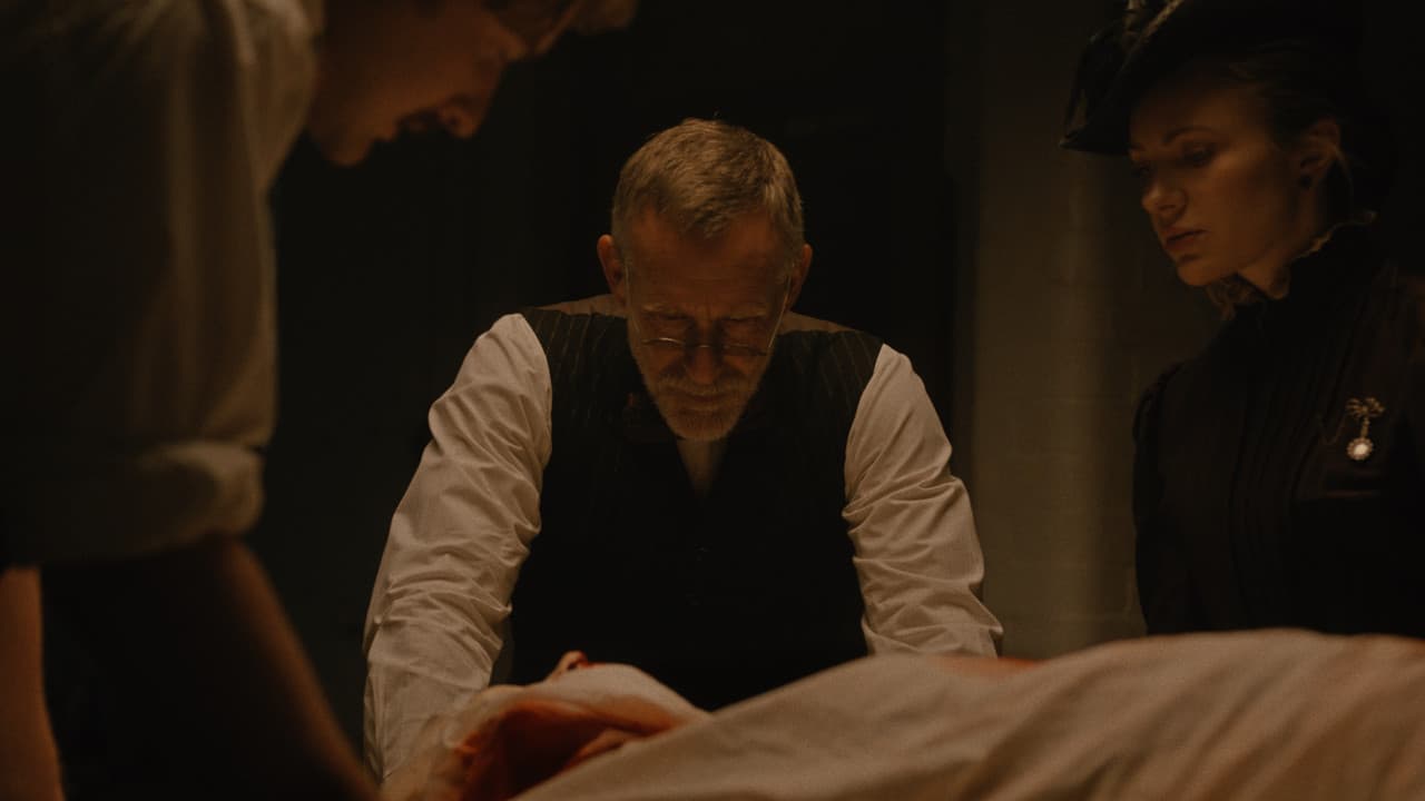 Leviathanの背景画像