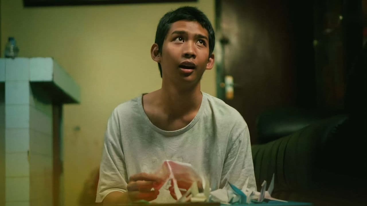 Behind the Contentの背景画像