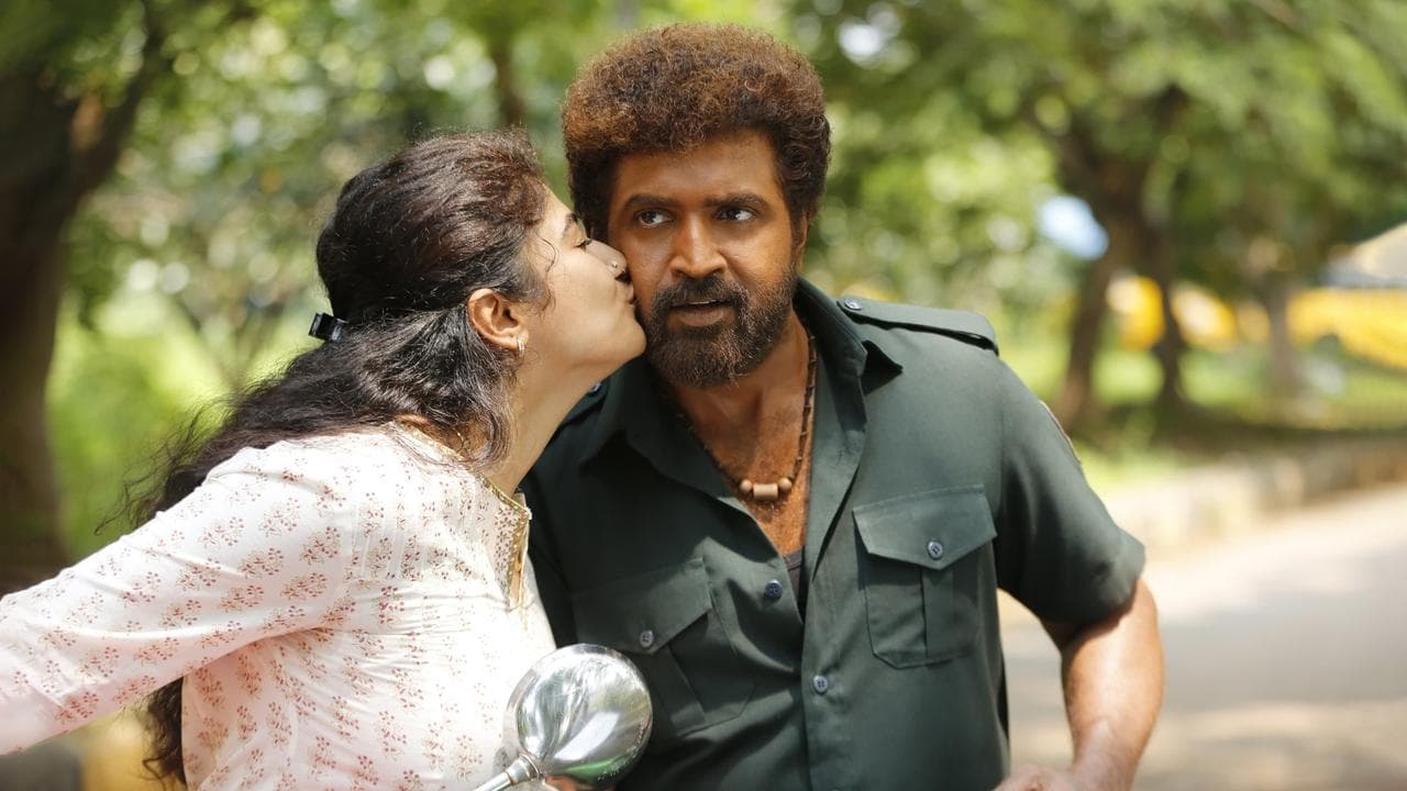 வணங்கான்の背景画像