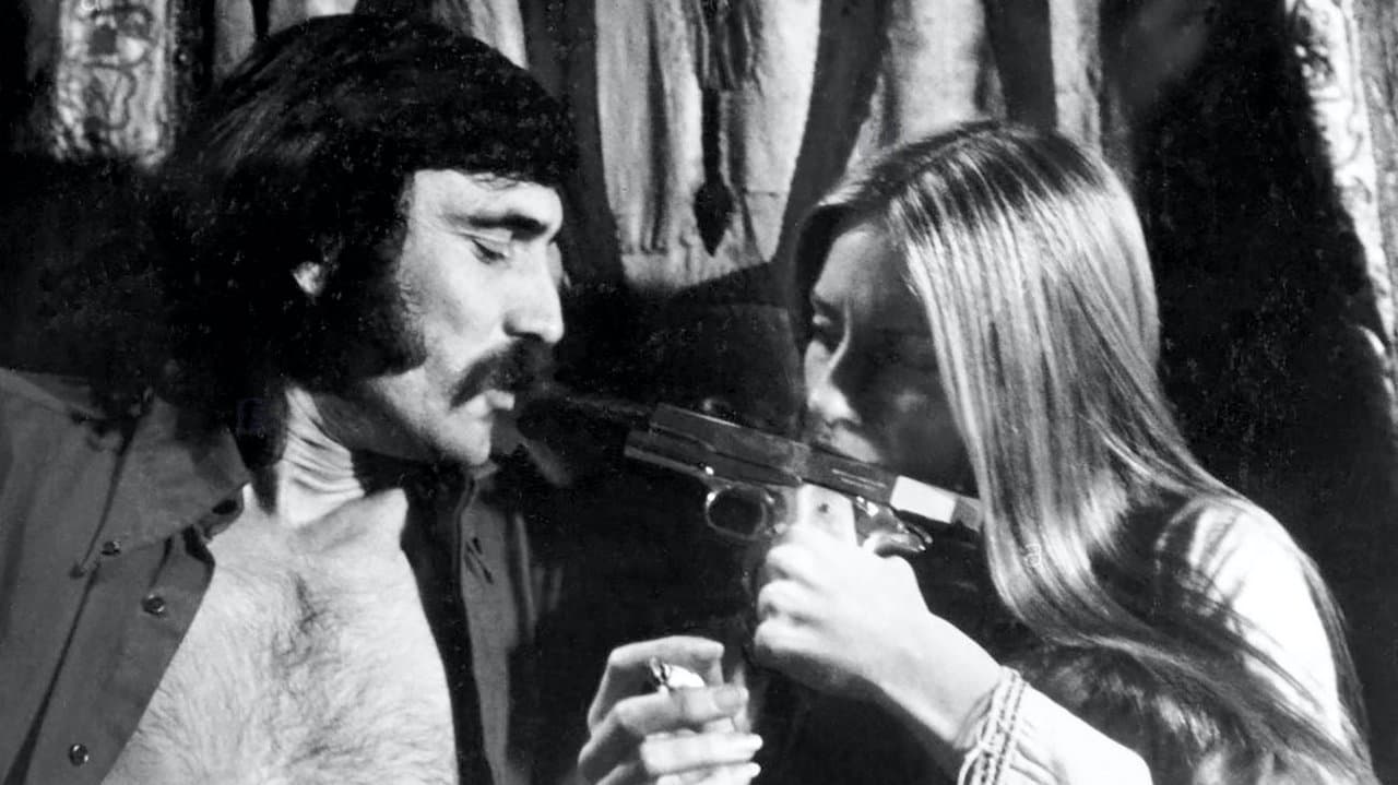 Universal Soldierの背景画像