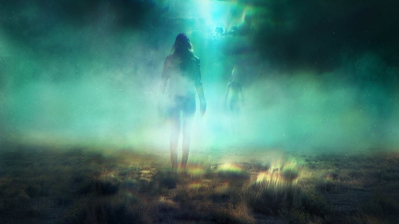 Alien Encounters: Fact or Fictionの背景画像