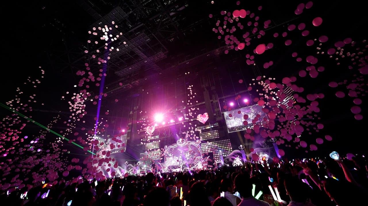 =LOVE 7th ANNIVERSARY PREMIUM CONCERT THE MOVIEの背景画像
