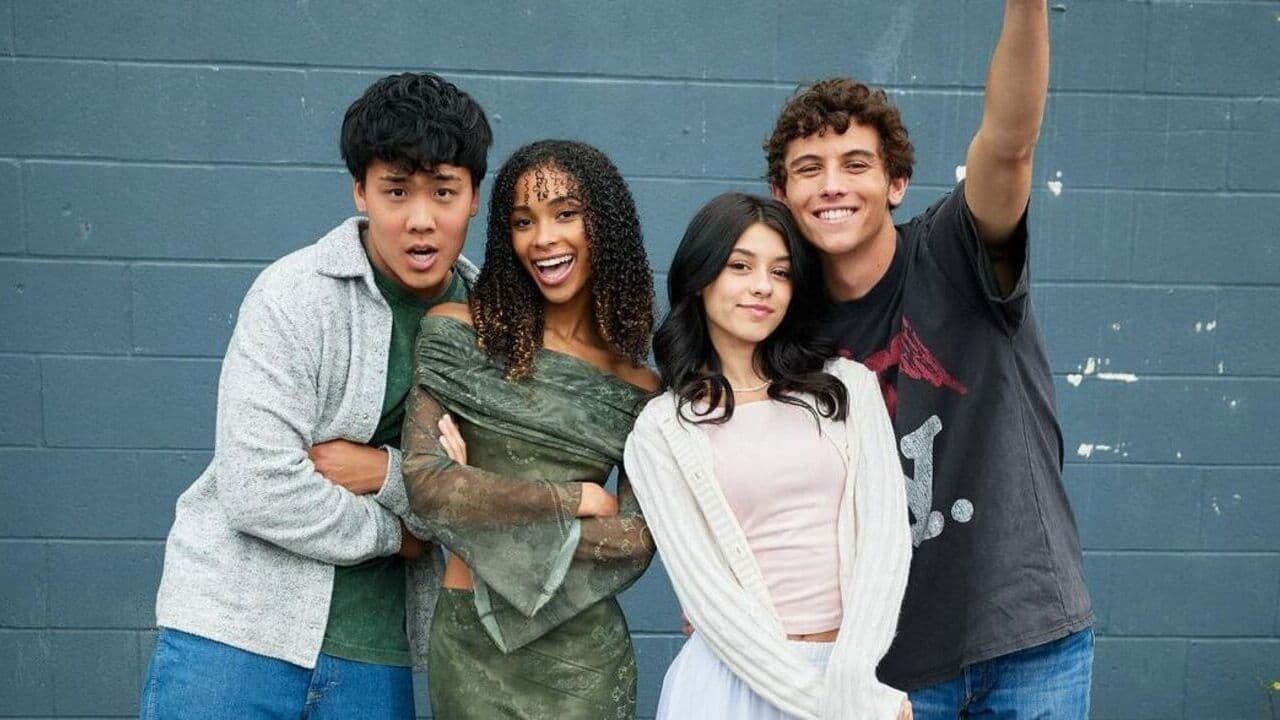 Together Foreverの背景画像