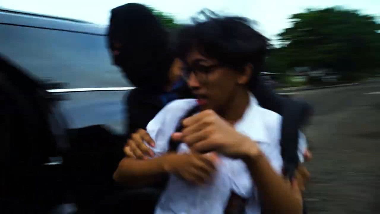 Trappedの背景画像