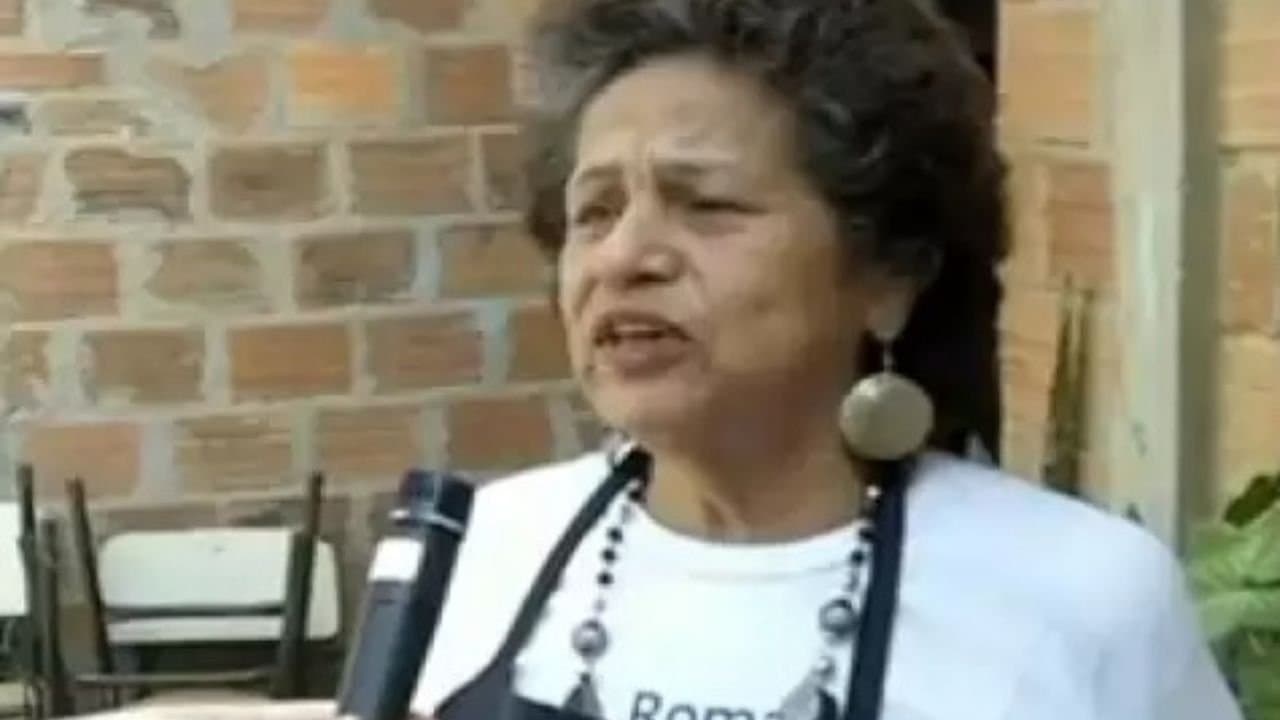 Ilha das Flores: Depois Que A Sessão Acabouの背景画像