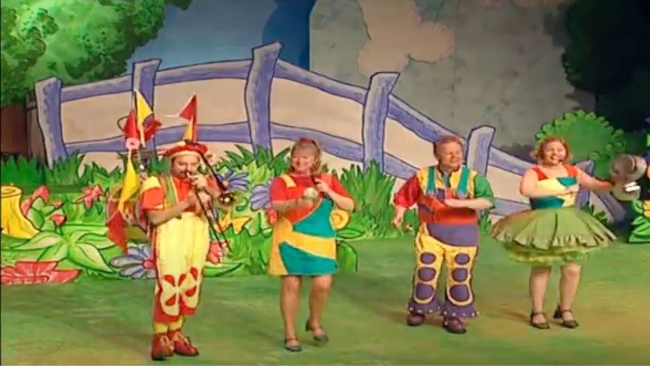 The Singing Kettle - Homemade Bandの背景画像