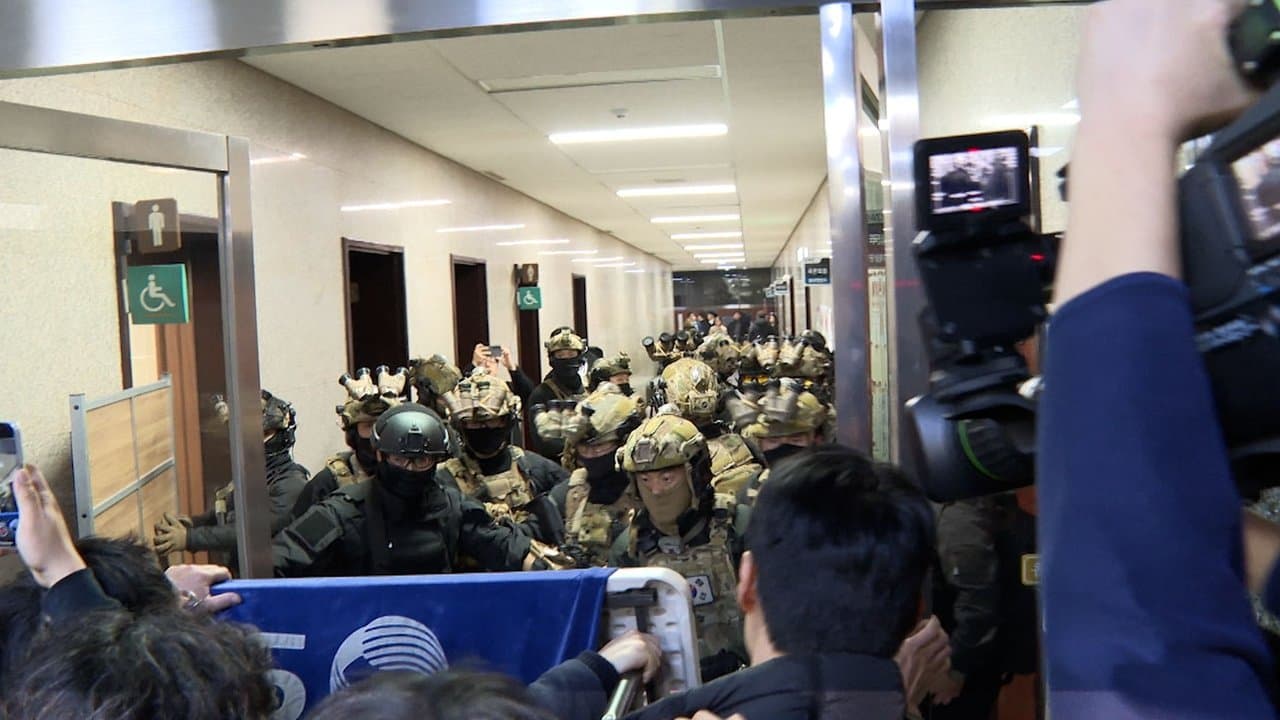 非常戒厳前夜の背景画像