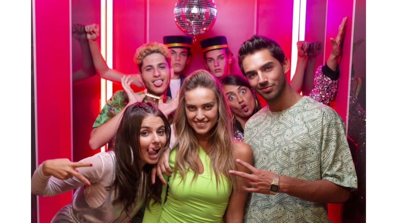 הקומה האחרונהの背景画像