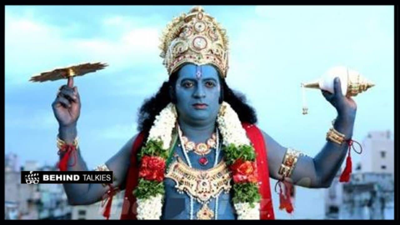 அறை எண் 305ல் கடவுள்の背景画像