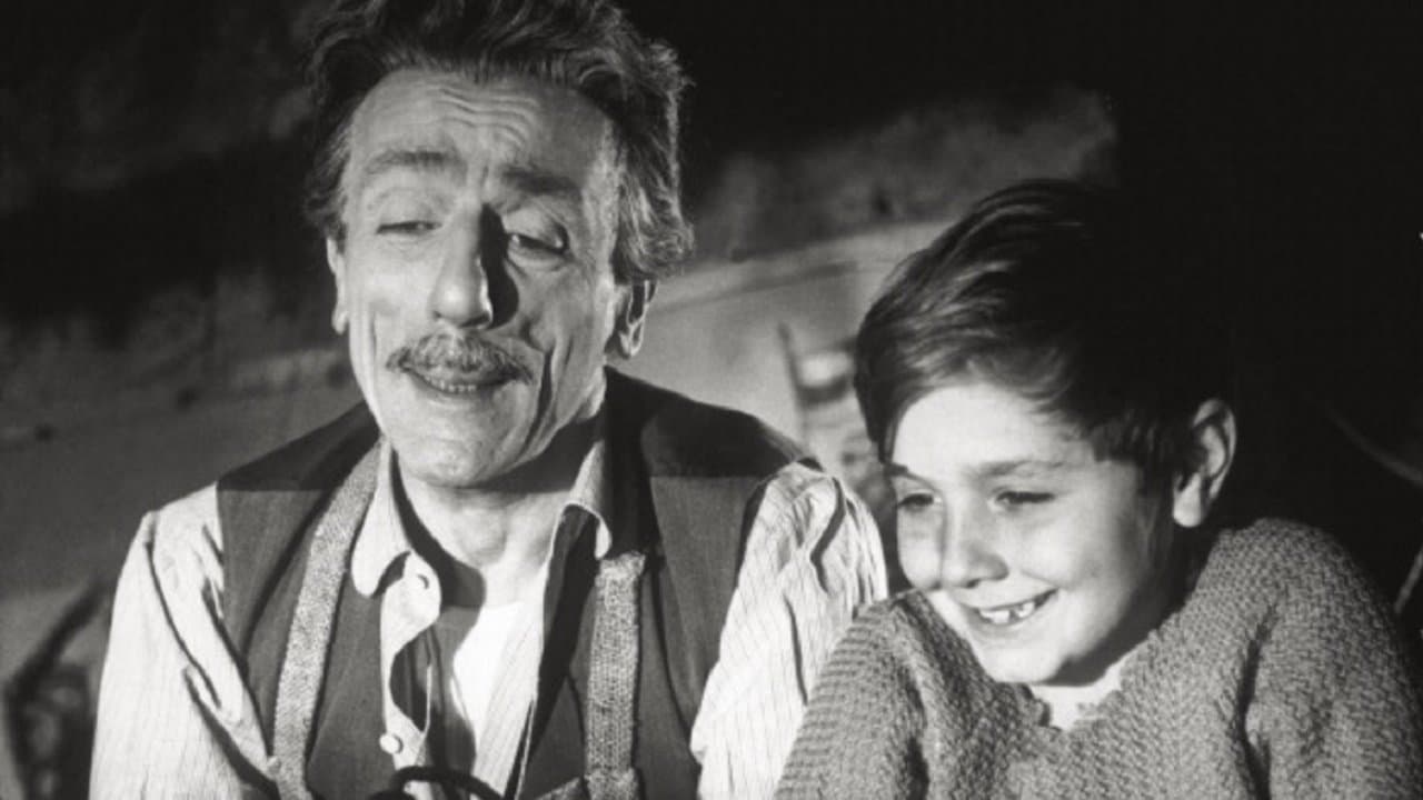 L'uomo dai calzoni cortiの背景画像