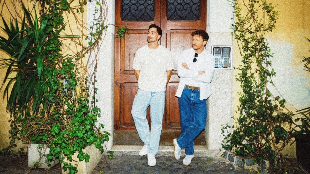 Hummels – La Finale. Mit Tommi Schmittの背景画像