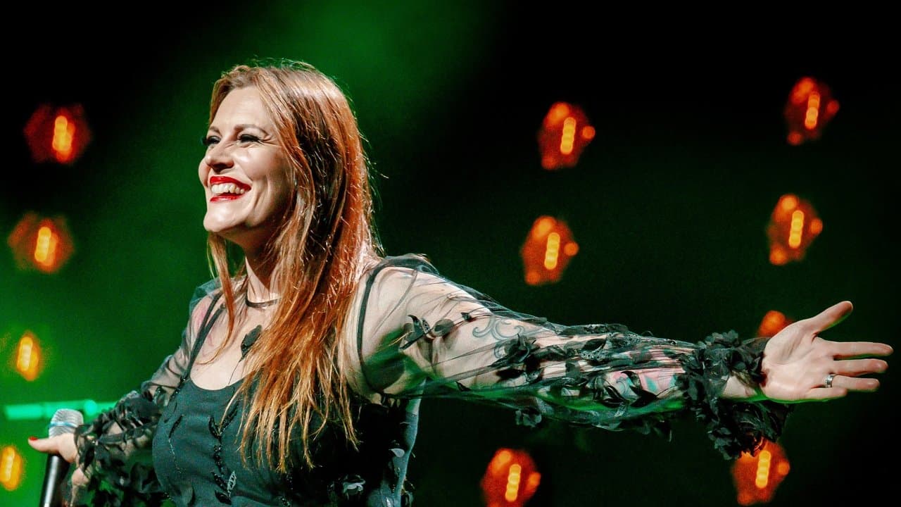 Floor Jansen: Live in Amsterdamの背景画像