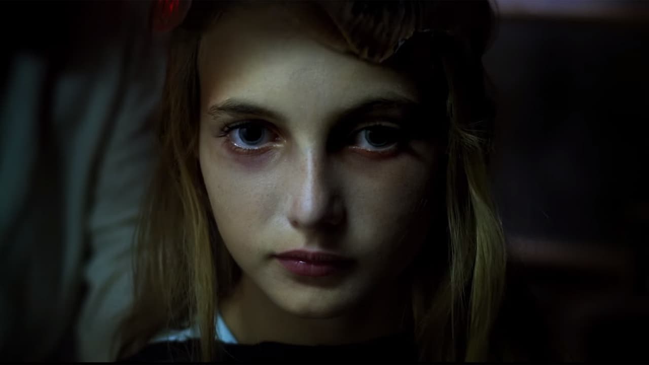 Wolf Motherの背景画像