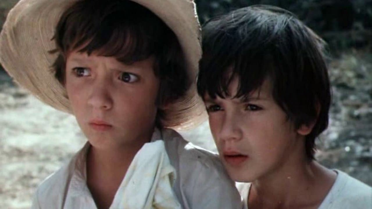 Каникулы Петрова и Васечкина, обыкновенные и невероятныеの背景画像