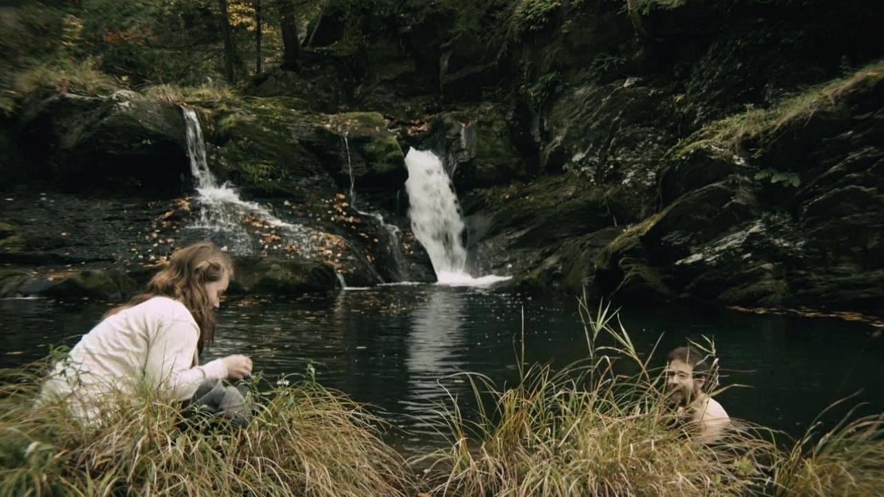 White Creekの背景画像