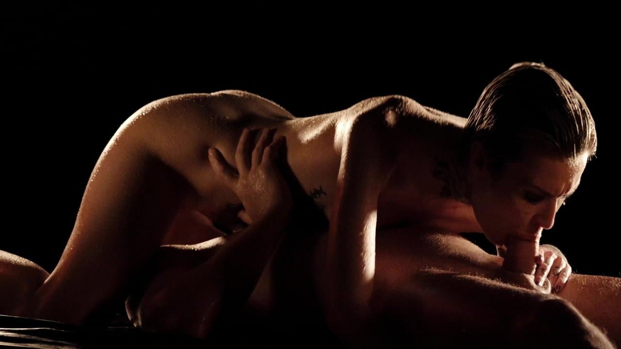 Make Me Sweat IIの背景画像