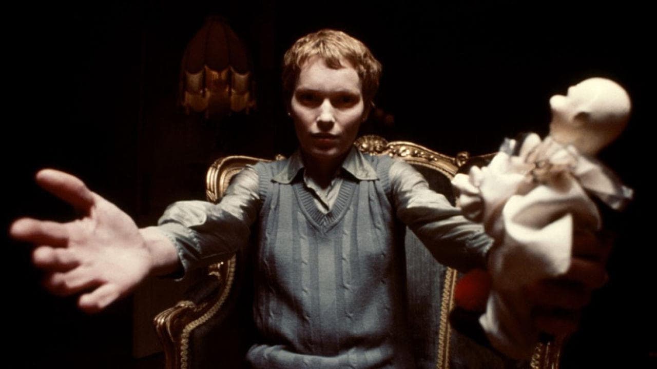 Full Circleの背景画像