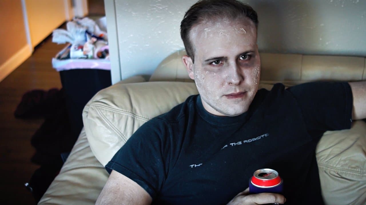 What Doesn't Kill Usの背景画像