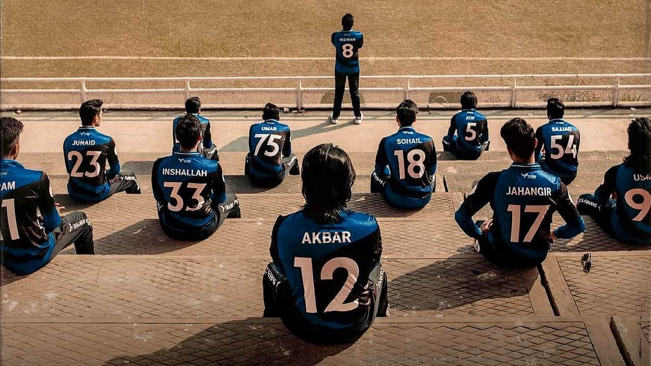 Baarwan Khiladiの背景画像